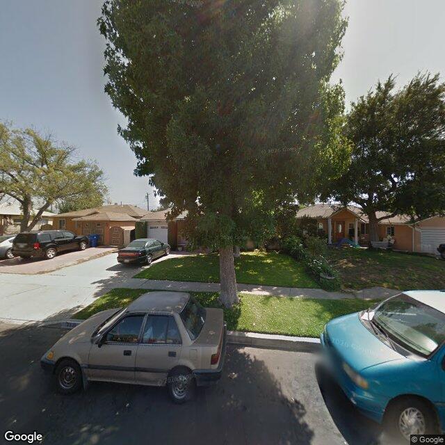 photo of 7310 CRANER AVE LOS ANGELES CA 91352