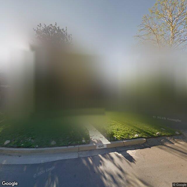 photo of 4545 ARCOLA AVE LOS ANGELES CA 91602