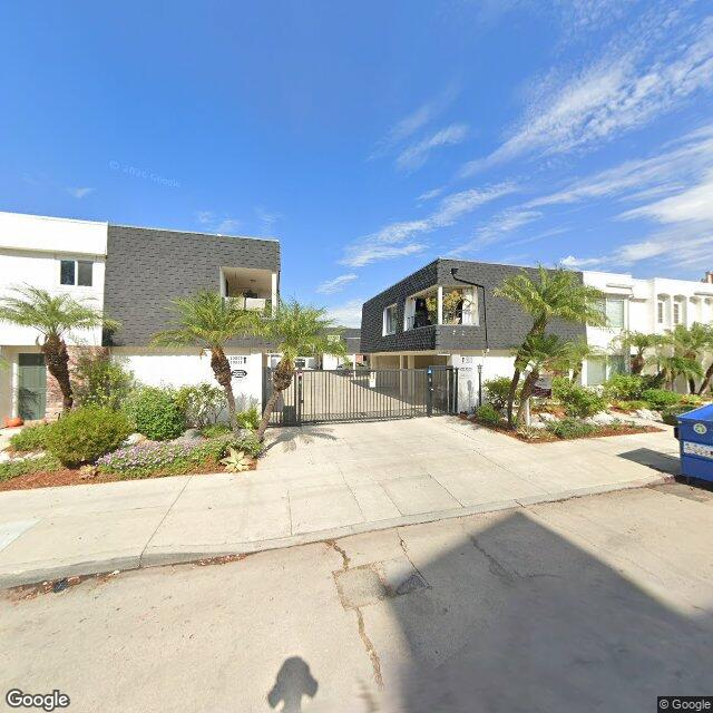 photo of 10805 BLIX ST NO 2 LOS ANGELES CA 91602