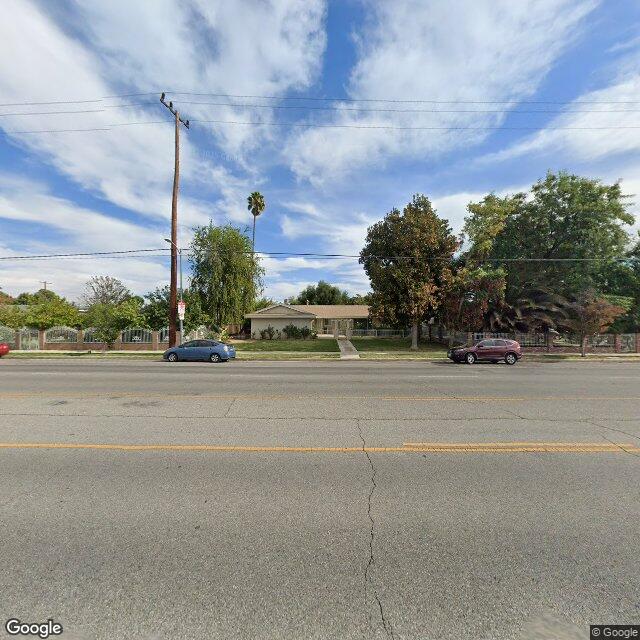 photo of 7808 FALLBROOK AVE LOS ANGELES CA 91304