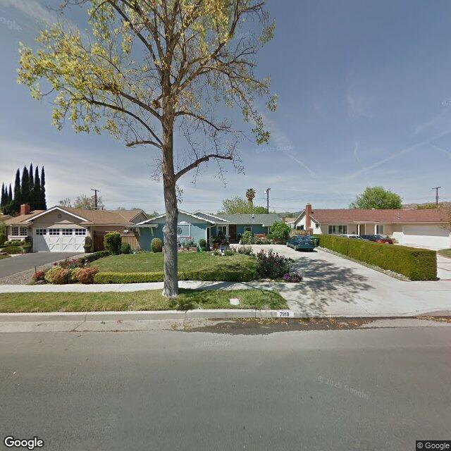 photo of 7919 VICKY AVE LOS ANGELES CA 91304