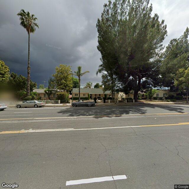 photo of 22324 ROSCOE BLVD LOS ANGELES CA 91304