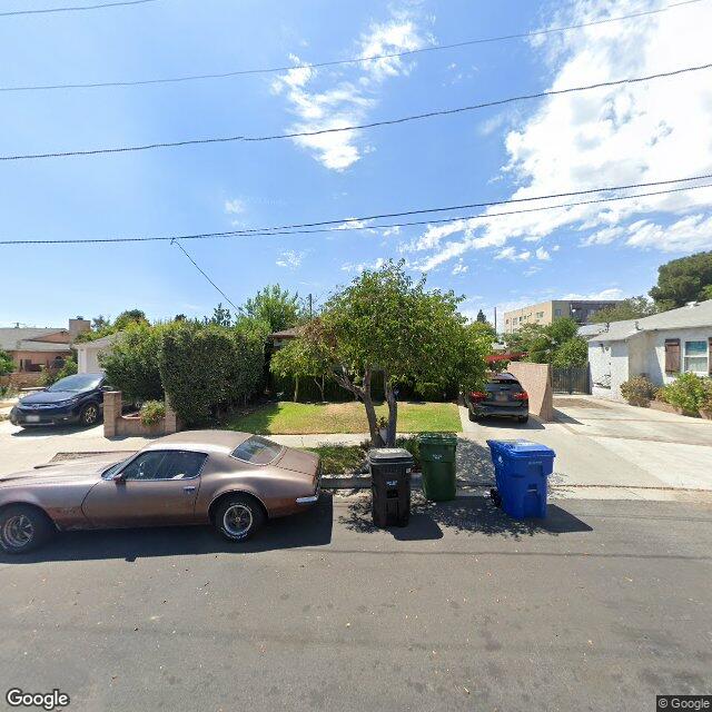 photo of 6631 CRANER AVE LOS ANGELES CA 91606