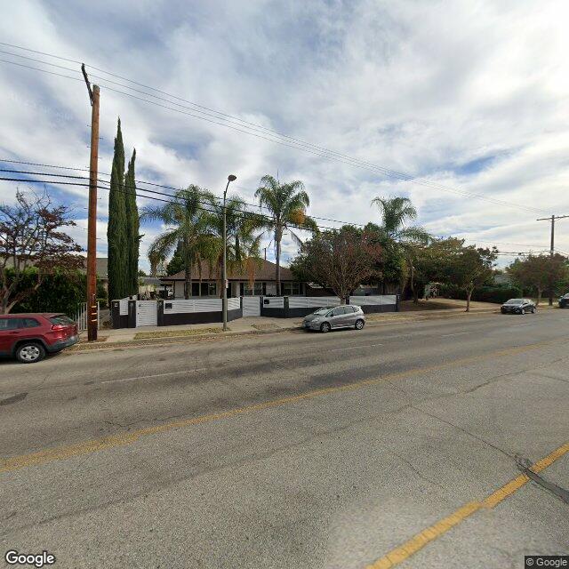 photo of 7840 WOODLAKE AVE LOS ANGELES CA 91304