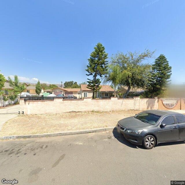 photo of 7526 DENNY AVE LOS ANGELES CA 91352