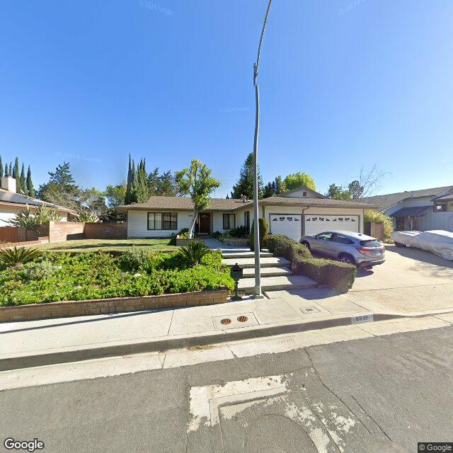 photo of 8930 HANNA AVE LOS ANGELES CA 91304