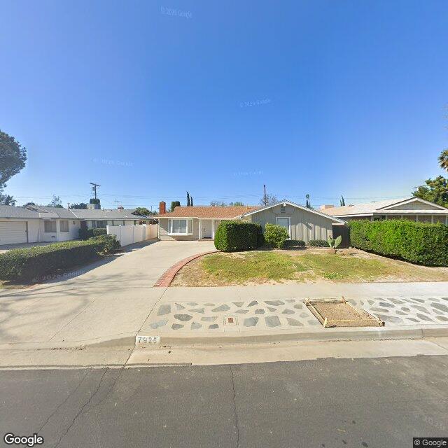 photo of 7925 PONCE AVE LOS ANGELES CA 91304