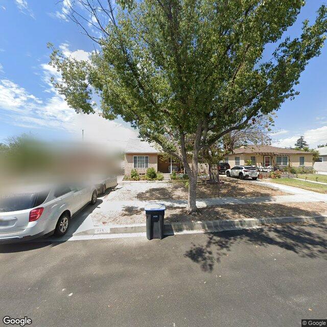 photo of 2133 N ROSE ST BURBANK CA 91505