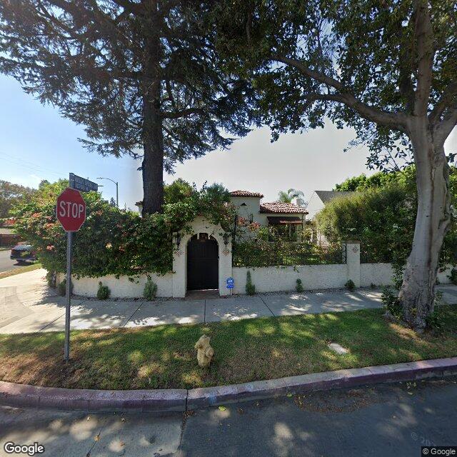 photo of 10753 VALLEY SPRING LN LOS ANGELES CA 91602