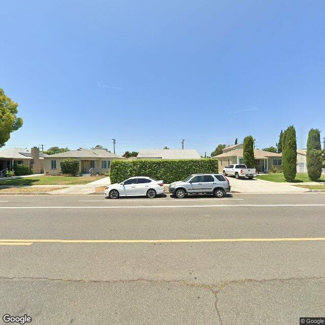 photo of 6511 CLYBOURN AVE LOS ANGELES CA 91606
