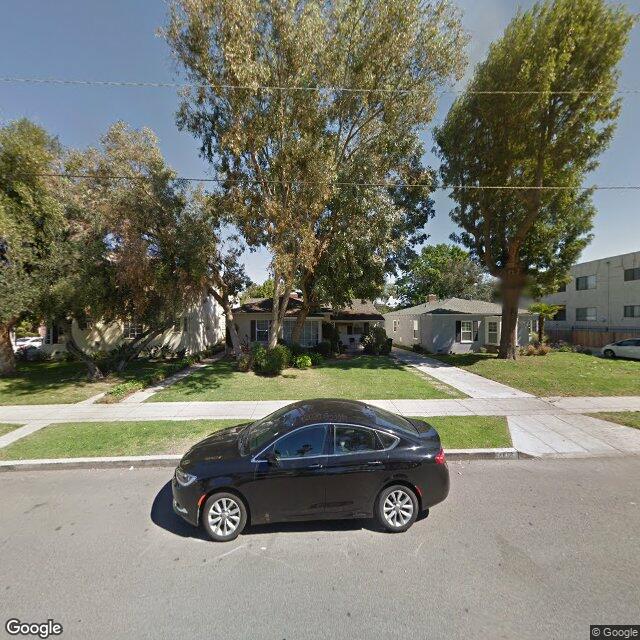 photo of 4854 RIVERTON AVE LOS ANGELES CA 91601