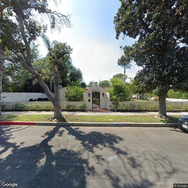 photo of 4555 MARIOTA AVE LOS ANGELES CA 91602