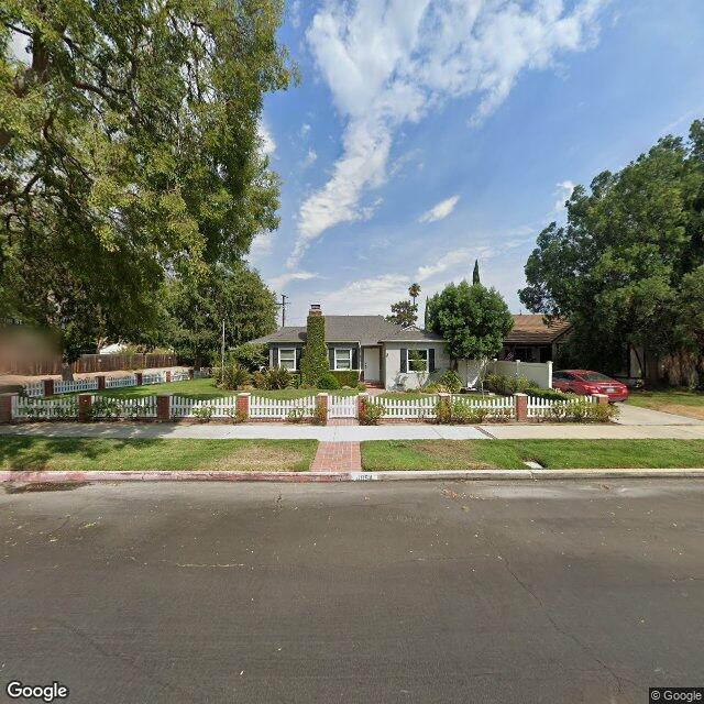 photo of 4854 ARCOLA AVE LOS ANGELES CA 91601