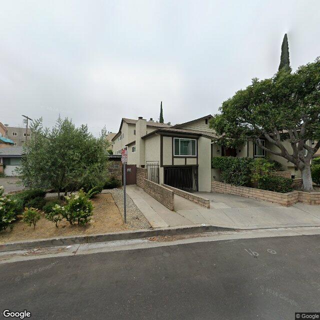 photo of 10620 LANDALE ST NO 3 LOS ANGELES CA 91602