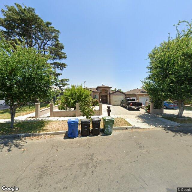 photo of 7304 RIVERTON AVE LOS ANGELES CA 91352