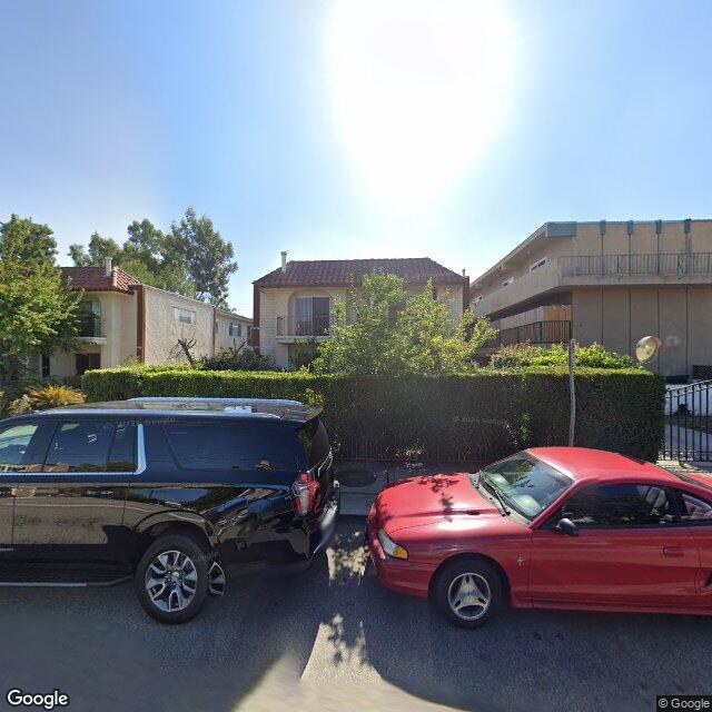 photo of 10836 CAMARILLO ST LOS ANGELES CA 91602