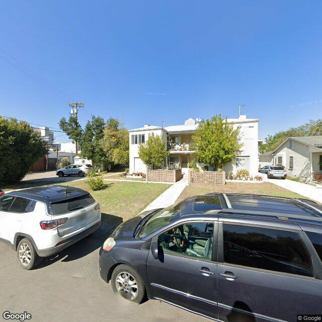 photo of 10753 LANDALE ST LOS ANGELES CA 91602