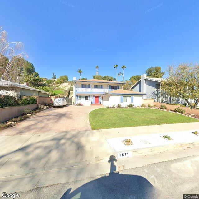 photo of 21937 PARTHENIA ST LOS ANGELES CA 91304