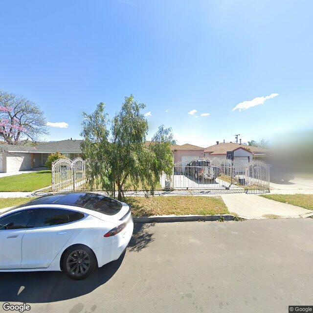 photo of 7304 SATSUMA AVE LOS ANGELES CA 91352