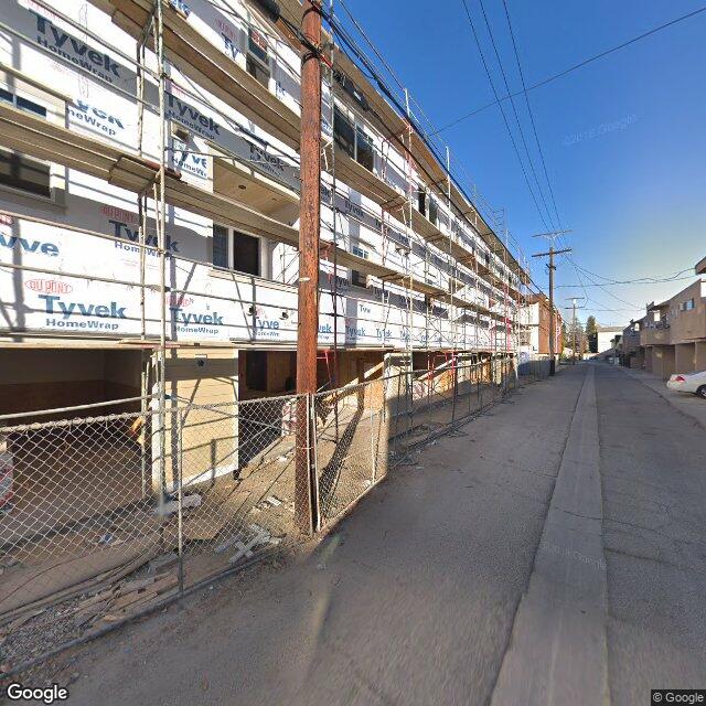 photo of 4818 SATSUMA AVE LOS ANGELES CA 91601