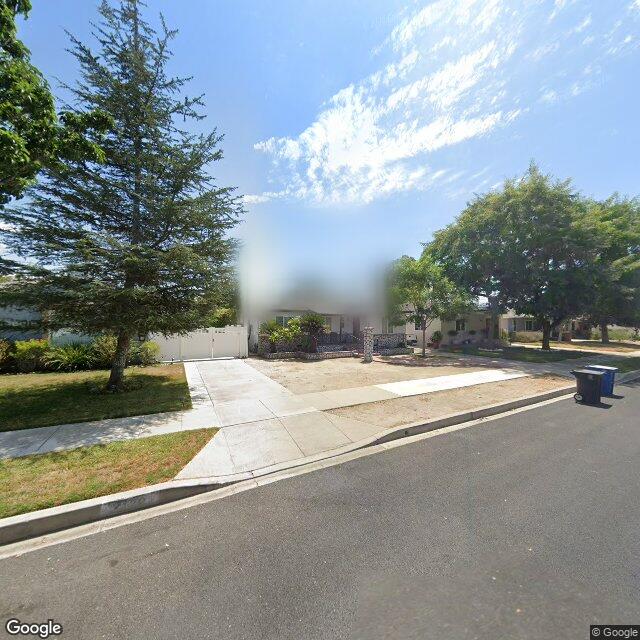 photo of 2116 N VALLEY ST BURBANK CA 91505