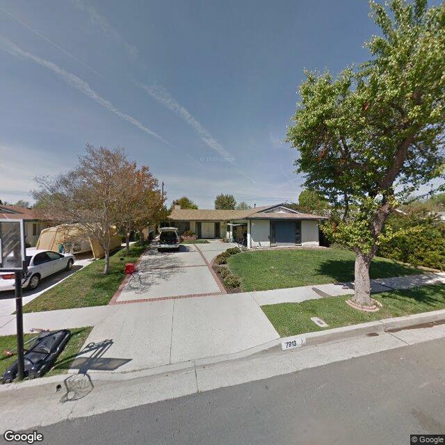 photo of 7913 FAUST AVE LOS ANGELES CA 91304