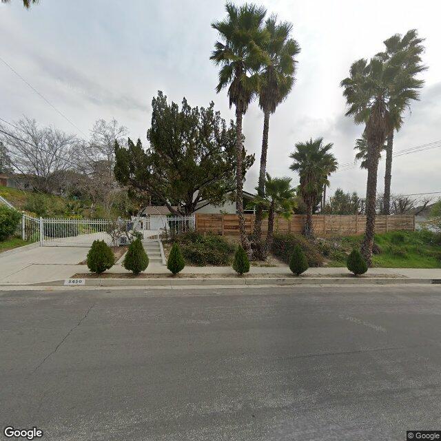 photo of 8450 FARRALONE AVE LOS ANGELES CA 91304