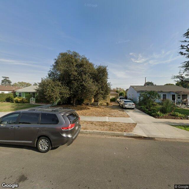 photo of 2232 N DYMOND ST BURBANK CA 91505