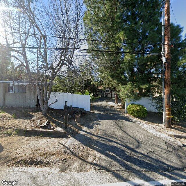 photo of 8473 VALLEY CIRCLE BLVD LOS ANGELES CA 91304