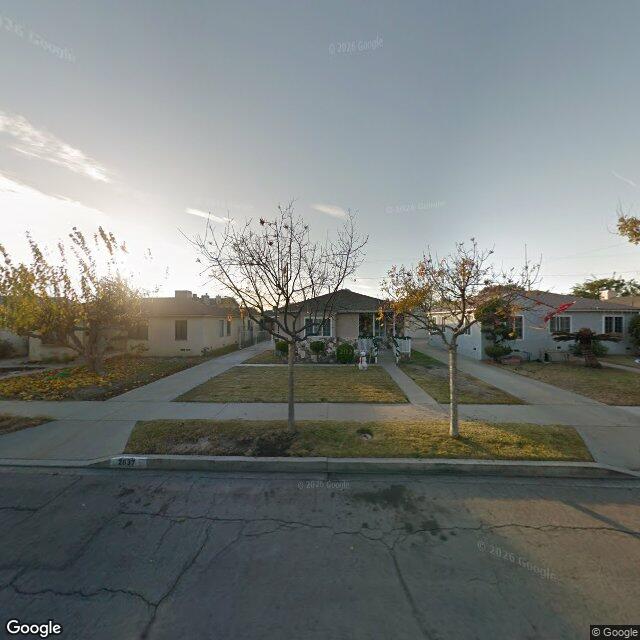 photo of 2037 N ROSE ST BURBANK CA 91505