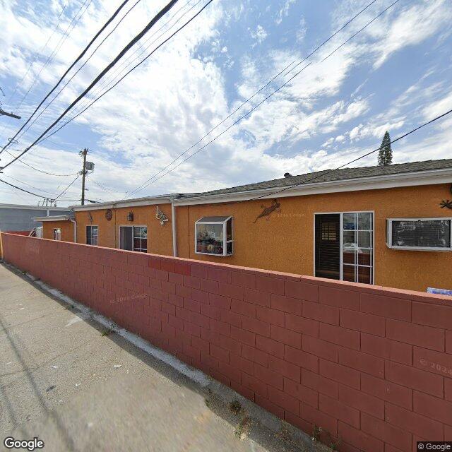 photo of 5556 WILLOWCREST AVE LOS ANGELES CA 91601