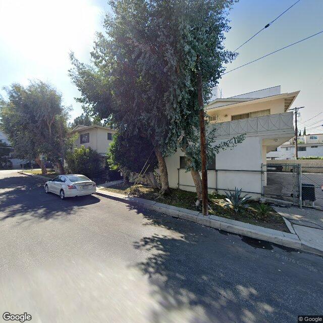photo of 10653 MOORPARK ST LOS ANGELES CA 91602