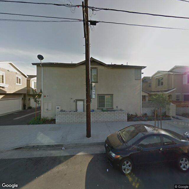 photo of 10948 KITTRIDGE ST NORTH HOLLYWOOD CA 91606