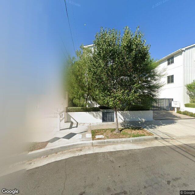 photo of 10611 HORTENSE ST LOS ANGELES CA 91602
