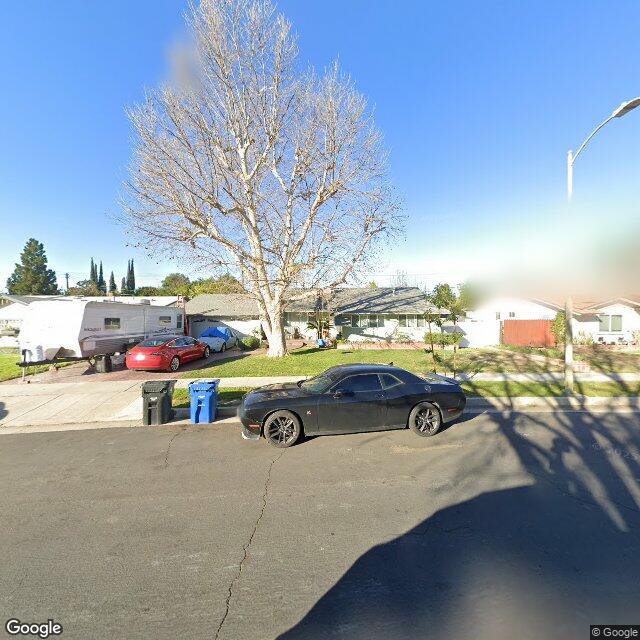 photo of 7939 GLADE AVE LOS ANGELES CA 91304
