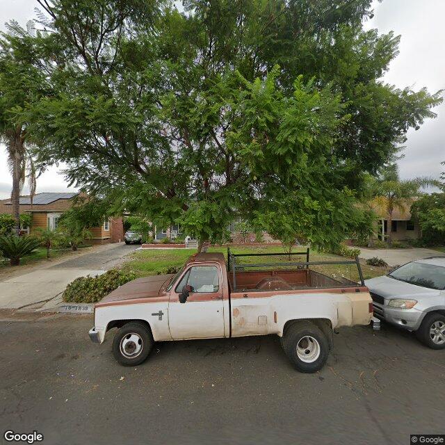 photo of 7838 SATSUMA AVE LOS ANGELES CA 91352