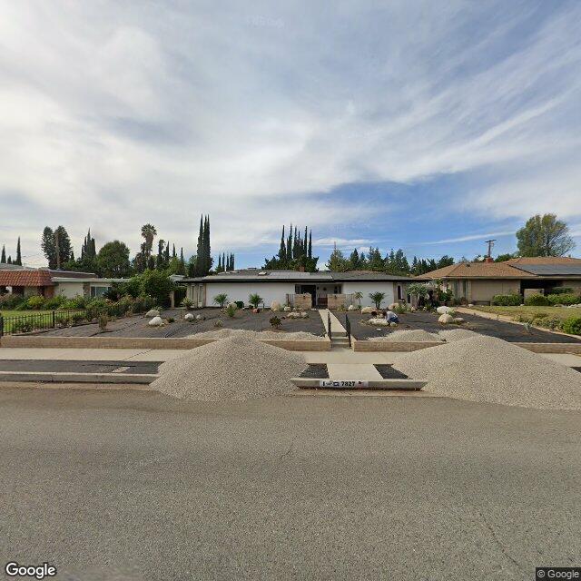 photo of 7827 WOODLAKE AVE LOS ANGELES CA 91304
