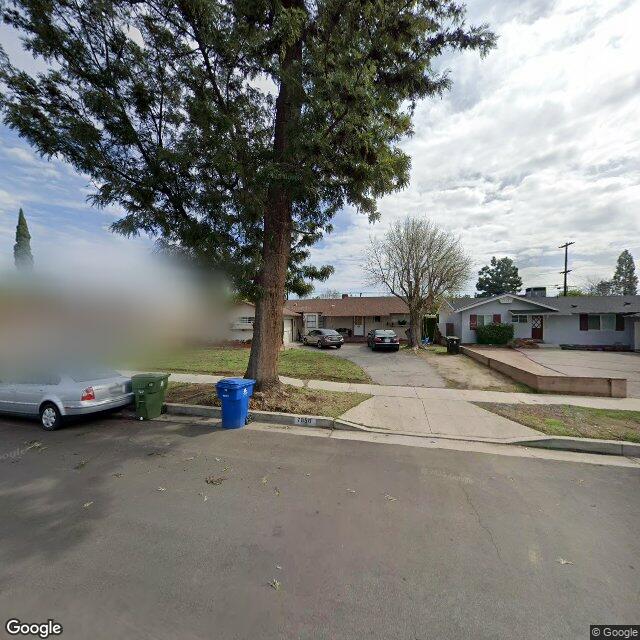 photo of 7850 HANNA AVE LOS ANGELES CA 91304