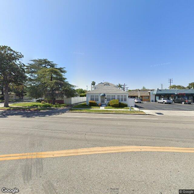 photo of 10115 CAMARILLO ST LOS ANGELES CA 91602
