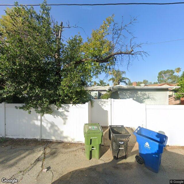 photo of 7940 MCLAREN AVE LOS ANGELES CA 91304