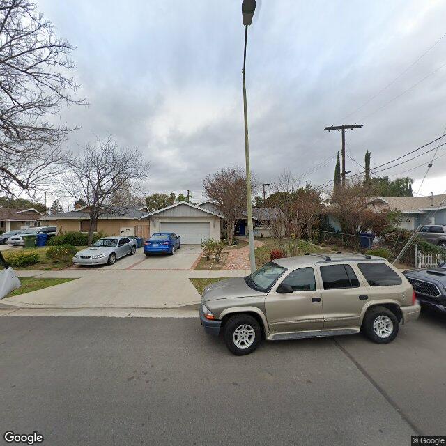 photo of 7751 GLADE AVE LOS ANGELES CA 91304