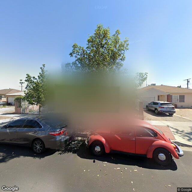 photo of 10850 LULL ST LOS ANGELES CA 91352