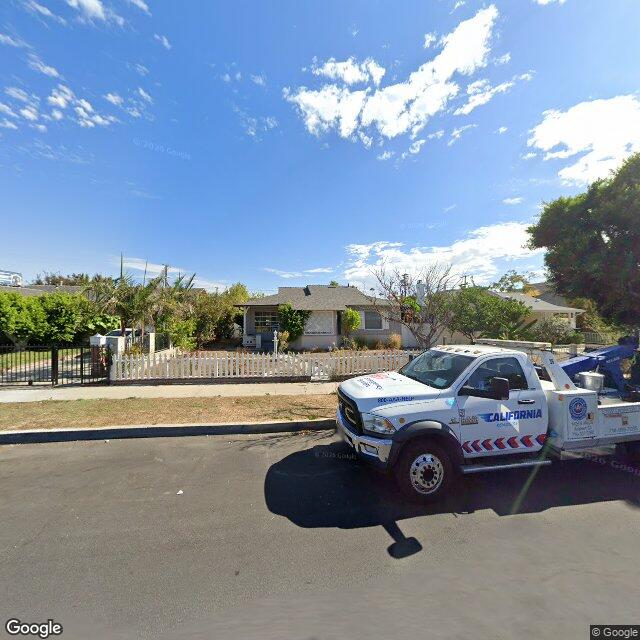 photo of 5538 WILLOWCREST AVE LOS ANGELES CA 91601