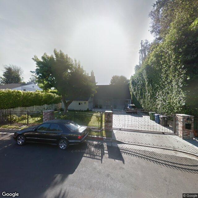 photo of 4546 AUCKLAND AVE LOS ANGELES CA 91602