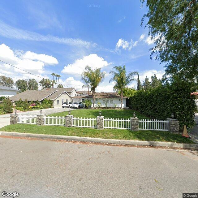 photo of 4648 TALOFA AVE LOS ANGELES CA 91602