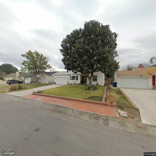 photo of 10406 WEDDINGTON ST LOS ANGELES CA 91601