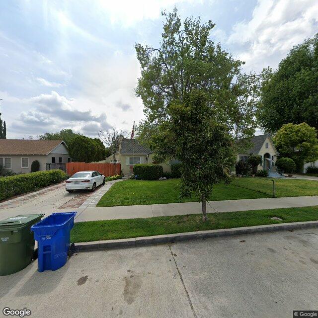 photo of 11100 LANDALE ST LOS ANGELES CA 91602