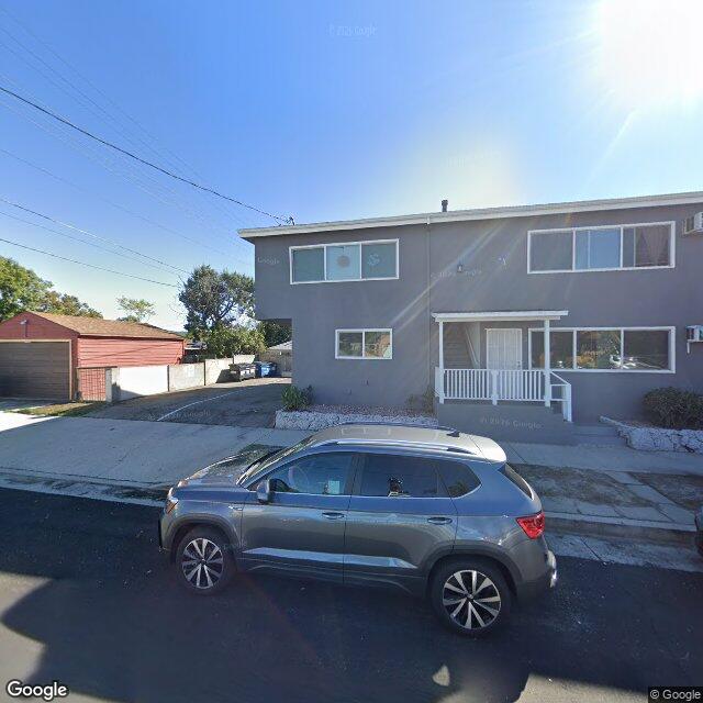 photo of 5758 VINELAND AVE LOS ANGELES CA 91601