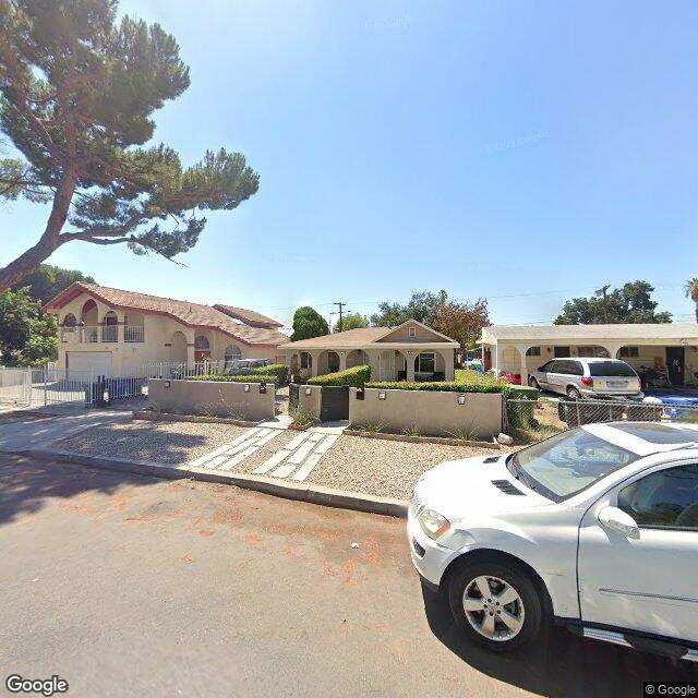 photo of 7329 CARTWRIGHT AVE LOS ANGELES CA 91352