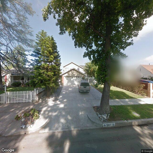 photo of 5037 WILLOWCREST AVE LOS ANGELES CA 91601